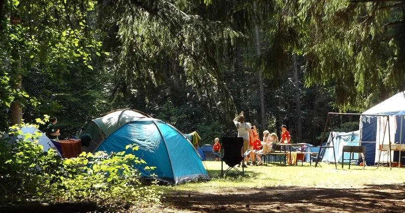 Quelles sont les activités pour les enfants en camping, en dehors de l'eau ?